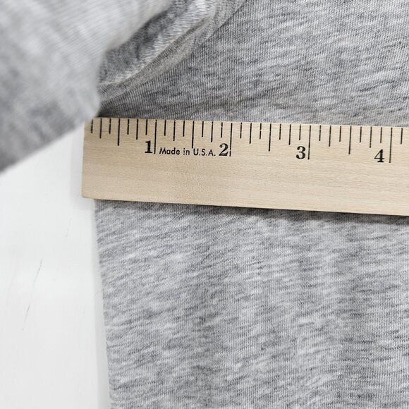 Travis Mathew Polo Shirt Mens XXL Short Sleeve Gray Striped Golf Performance - Picture 7 of 10